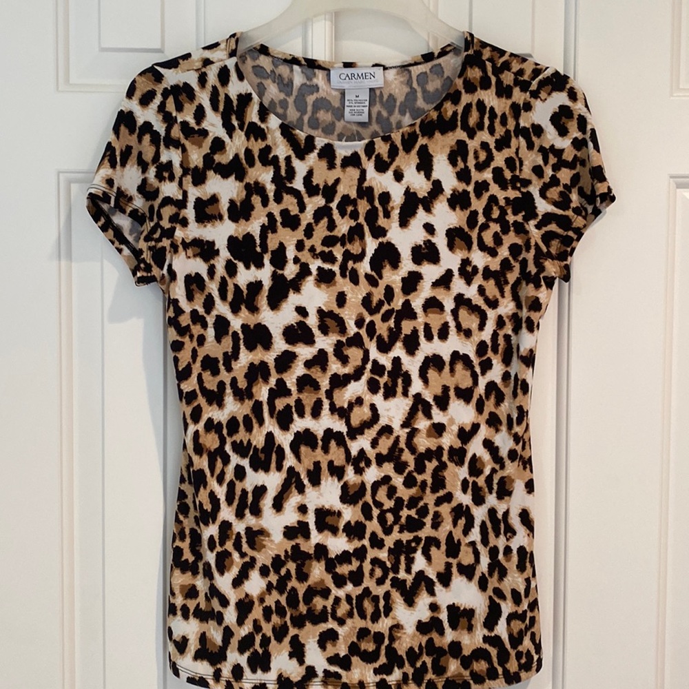 NWT Carmen Marc Valvo top. Brown/tan/white.   medium.  Polyester and spandex.
